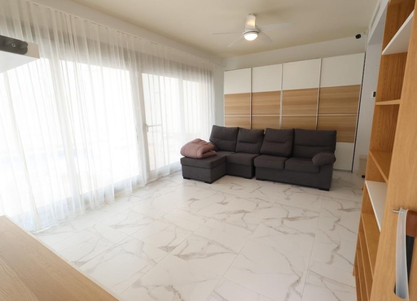 Resale - Villa / House - Orihuela Costa - Villamartín