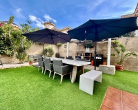 Resale - Villa / House - Orihuela Costa - Villamartín