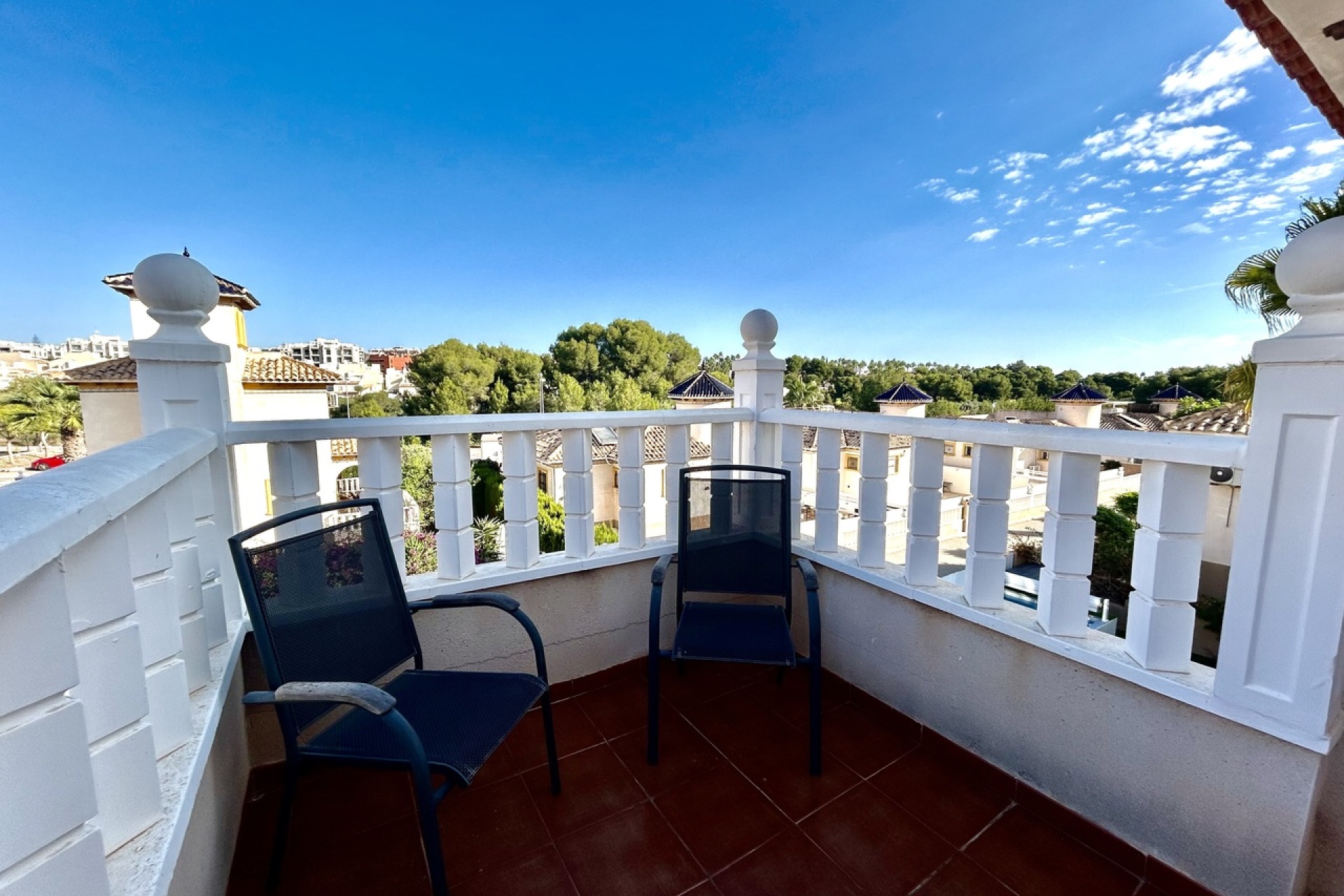 Resale - Villa / House - Orihuela Costa - Villamartín