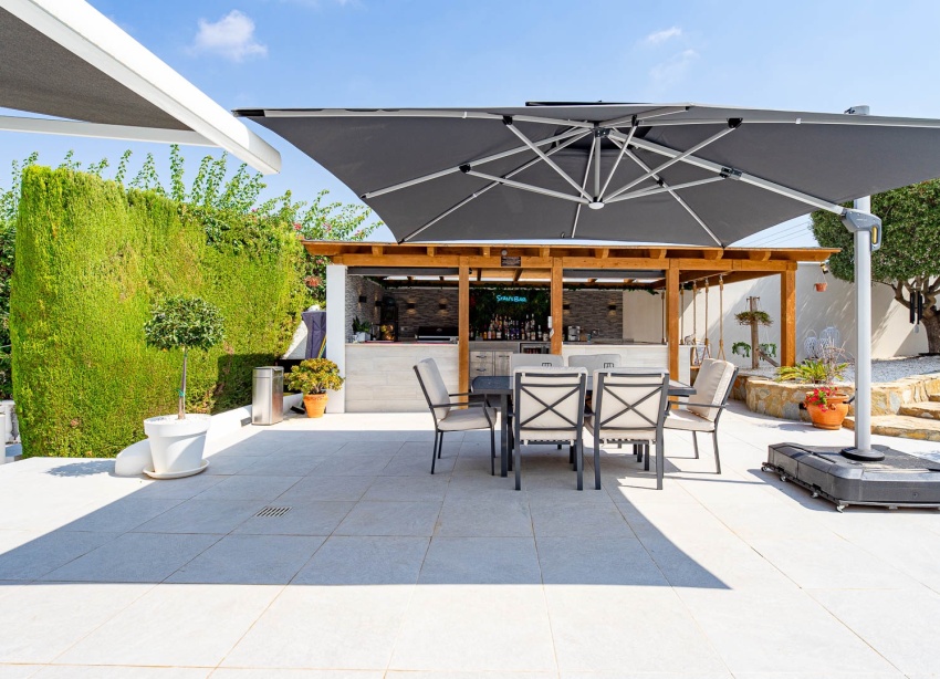 Resale - Villa / House - Orihuela Costa - Villamartin