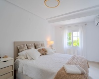 Resale - Villa / House - Orihuela Costa - Villamartin