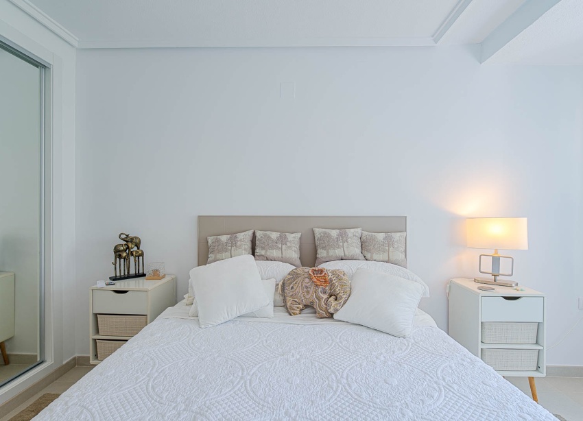 Resale - Villa / House - Orihuela Costa - Villamartin