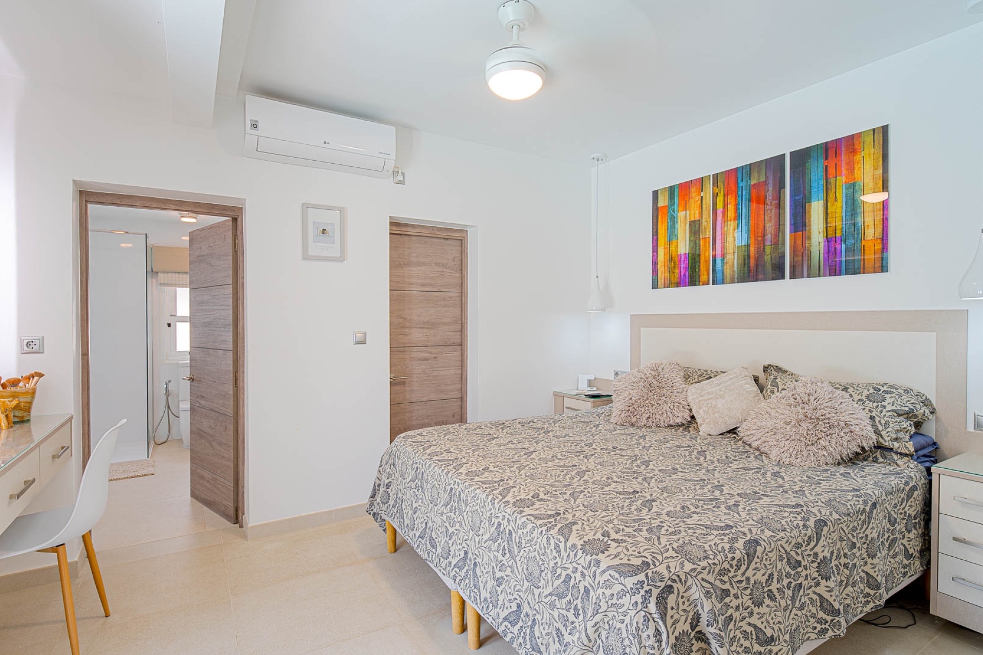 Resale - Villa / House - Orihuela Costa - Villamartin