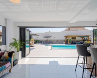 Resale - Villa / House - Orihuela Costa - Villamartin