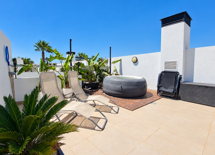 Resale - Villa / House - Orihuela Costa - Villamartín