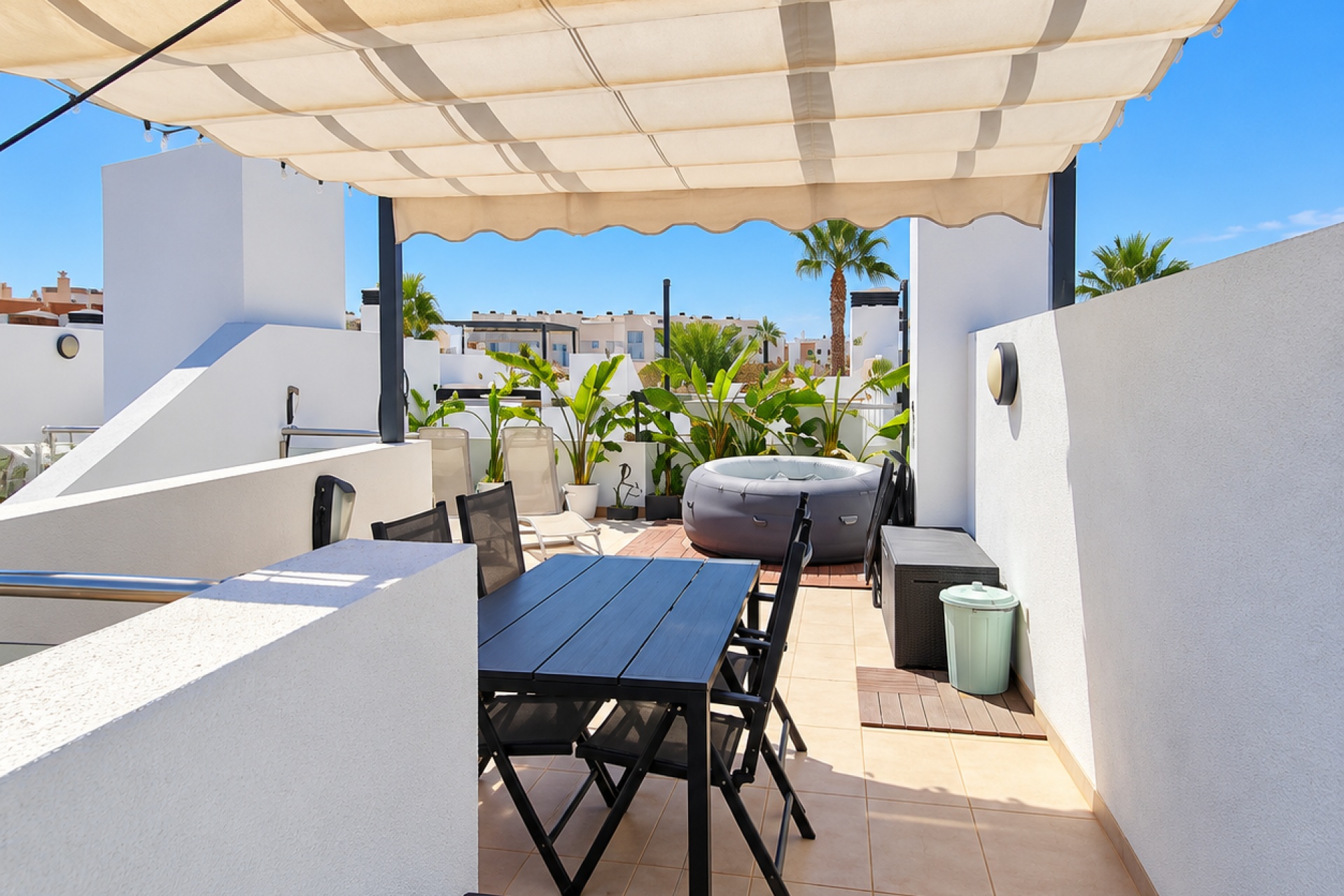 Resale - Villa / House - Orihuela Costa - Villamartín