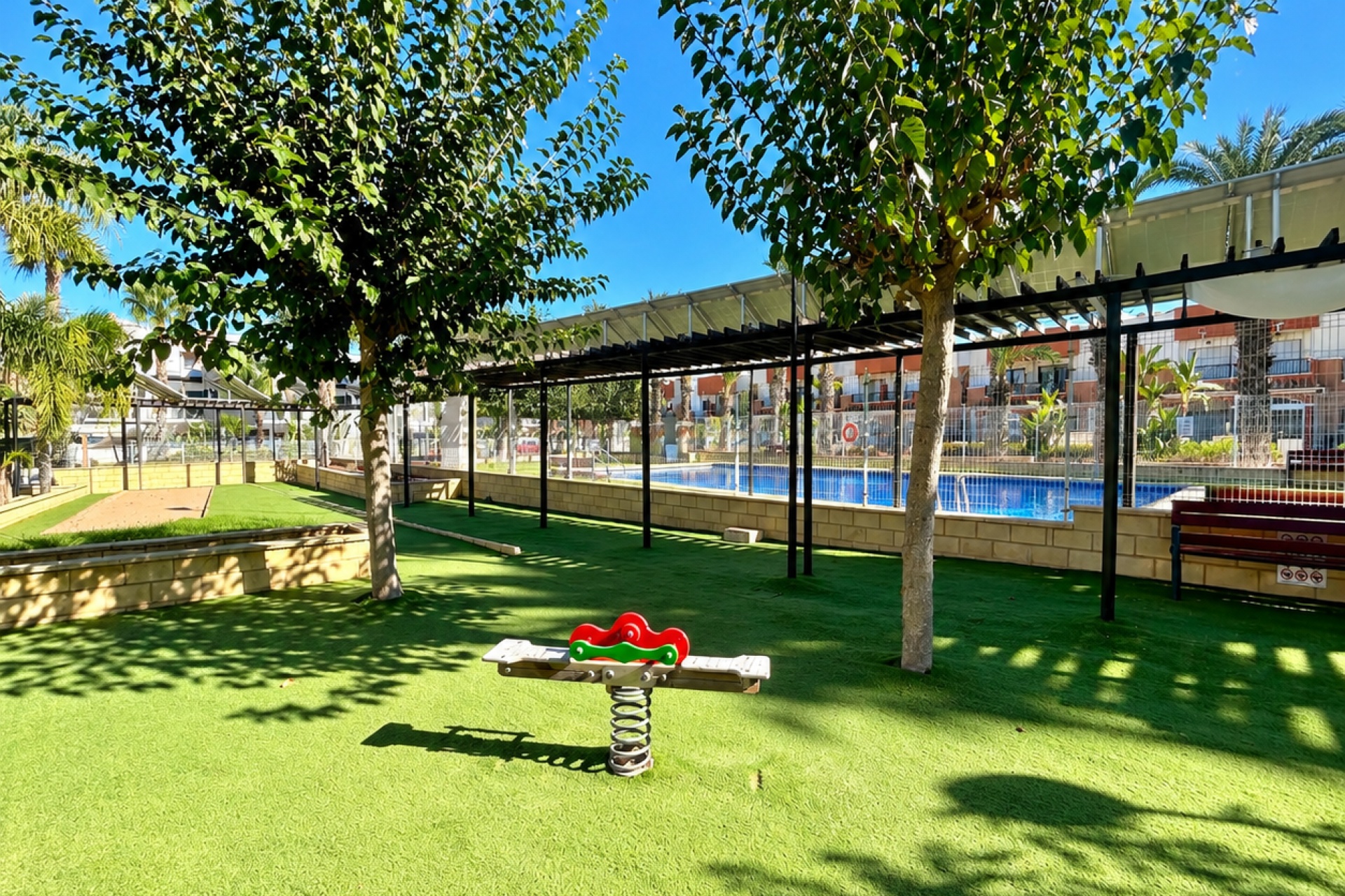 Resale - Villa / House - Orihuela Costa - Villamartín