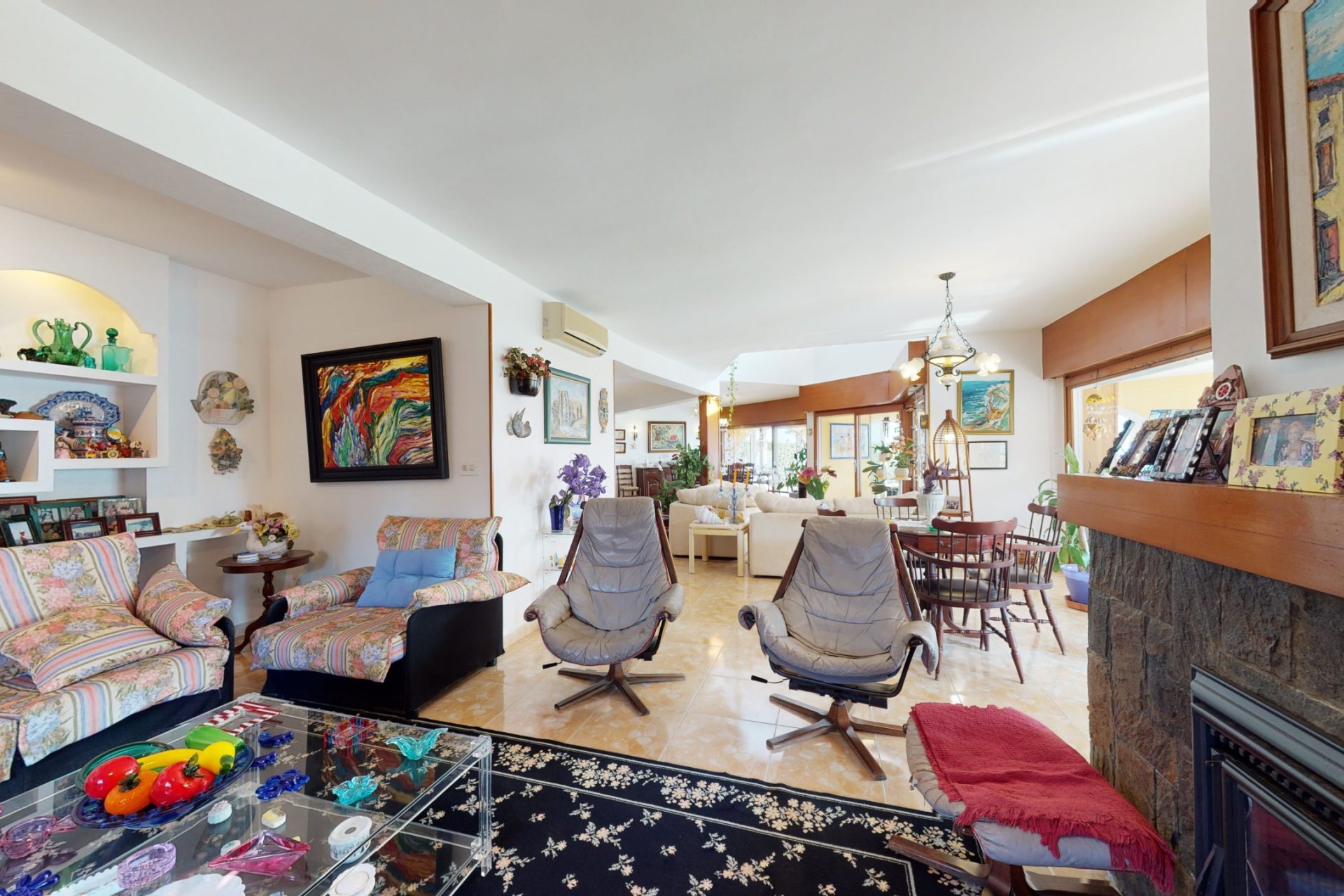 Resale - Villa / House - Orihuela Costa