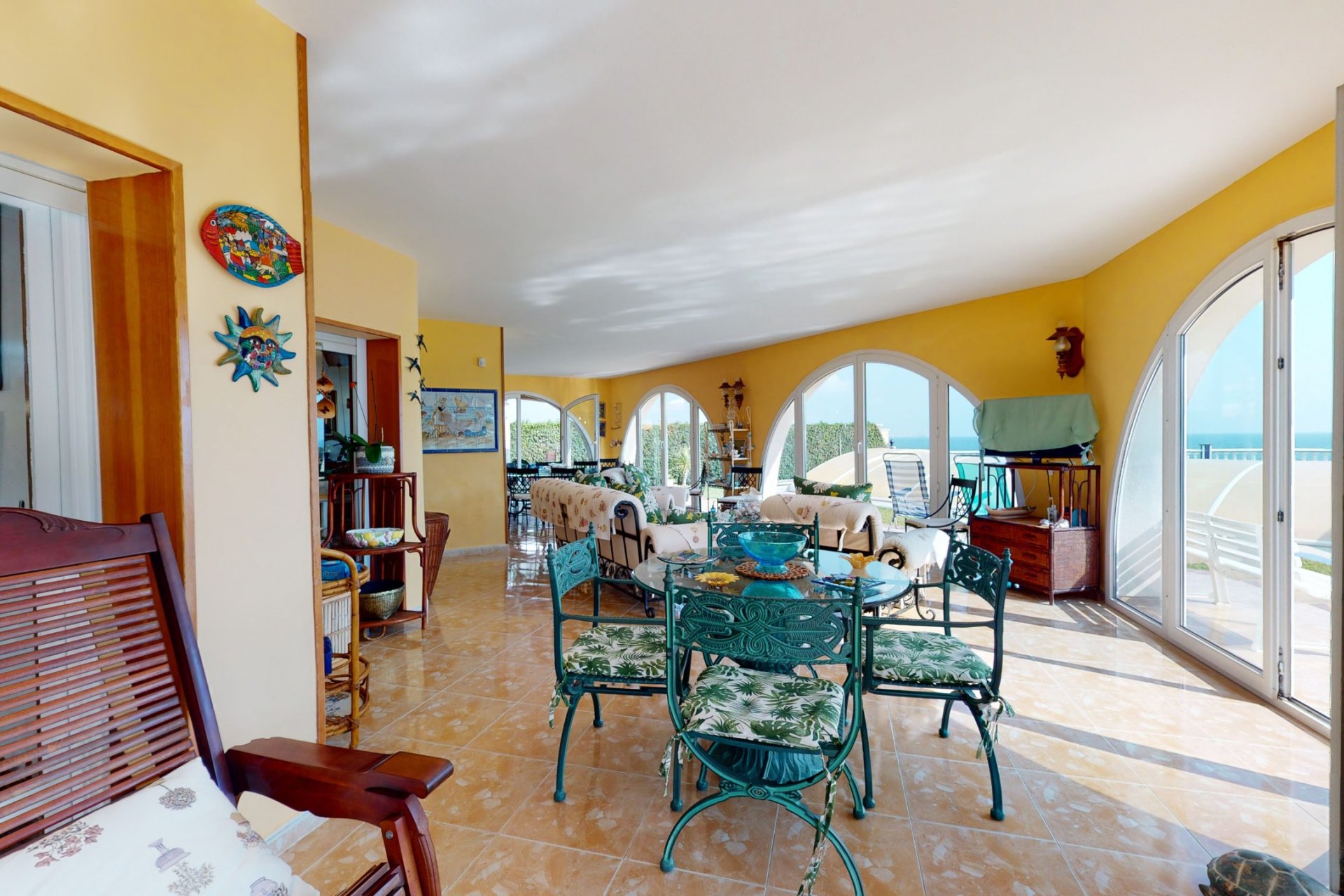 Resale - Villa / House - Orihuela Costa