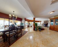 Resale - Villa / House - Orihuela Costa