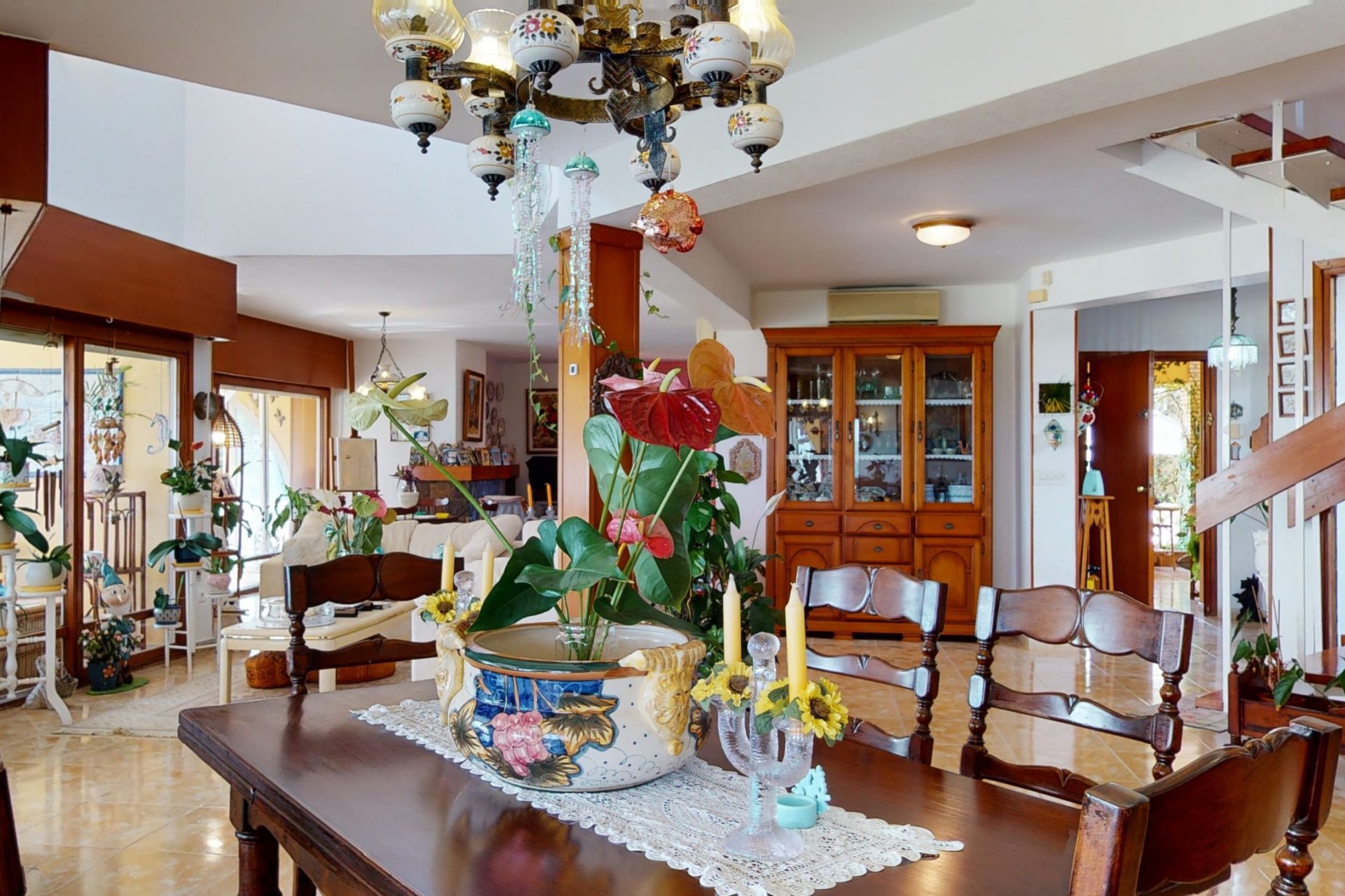 Resale - Villa / House - Orihuela Costa