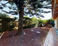 Resale - Villa / House - Orihuela Costa