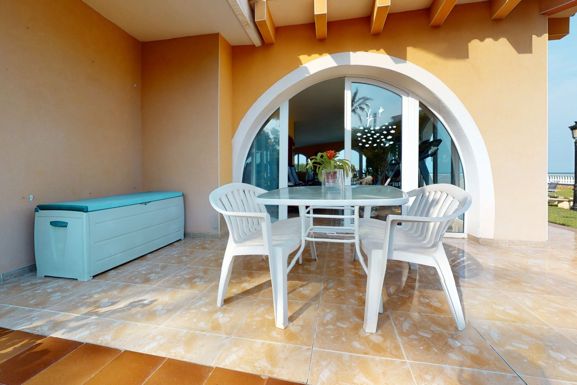 Resale - Villa / House - Orihuela Costa