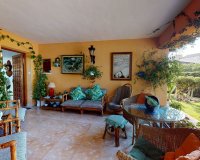 Resale - Villa / House - Orihuela Costa