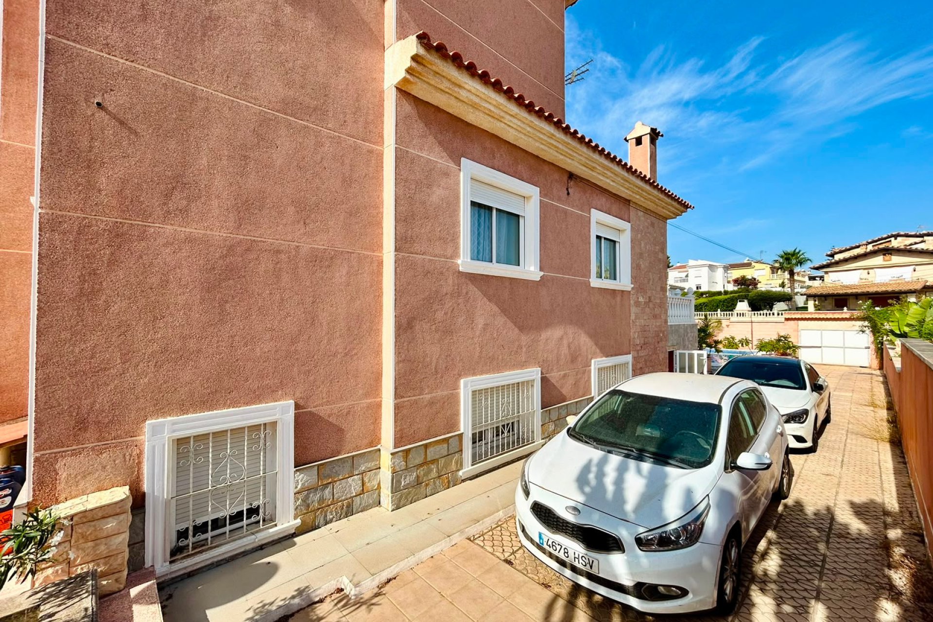 Resale - Villa / House - Orihuela - Los Balcones