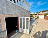 Resale - Villa / House - Orihuela - Los Balcones