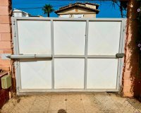 Resale - Villa / House - Orihuela - Los Balcones