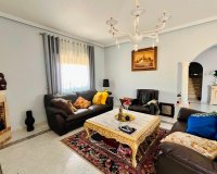 Resale - Villa / House - Orihuela - Los Balcones