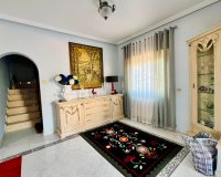 Resale - Villa / House - Orihuela - Los Balcones