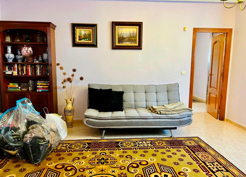 Resale - Villa / House - Orihuela - Los Balcones