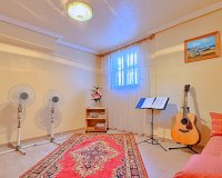 Resale - Villa / House - Orihuela - Orihuela Costa