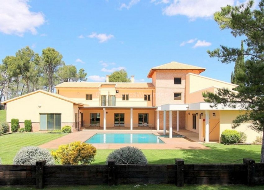 Resale - Villa / House - Penàguila