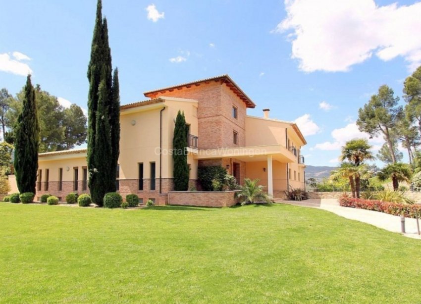Resale - Villa / House - Penàguila