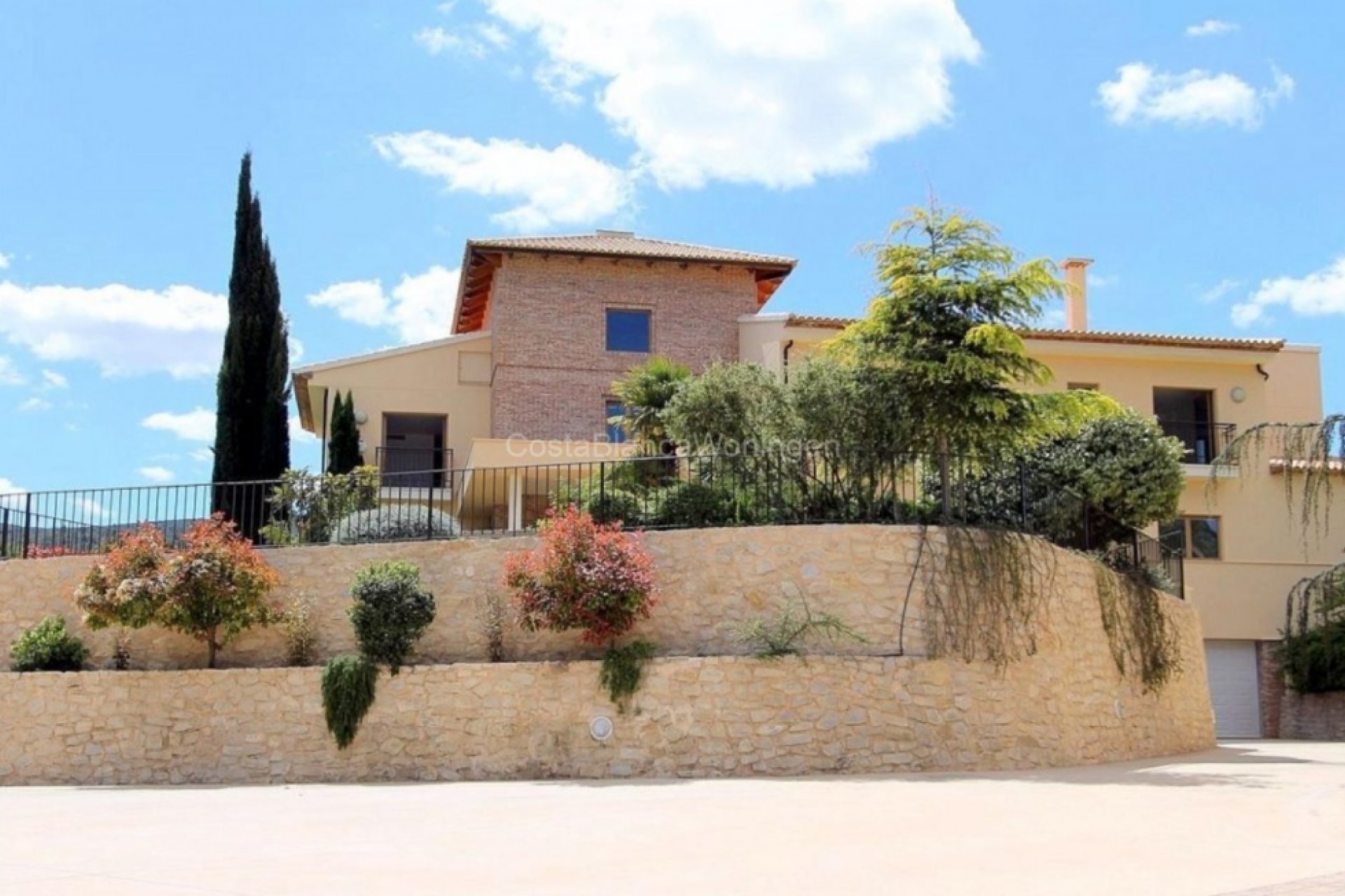 Resale - Villa / House - Penàguila