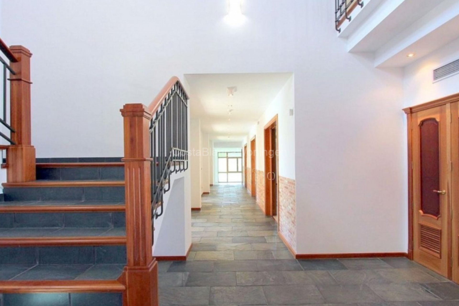Resale - Villa / House - Penàguila