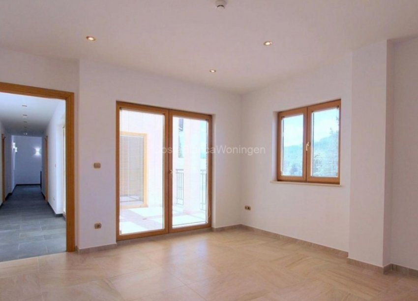 Resale - Villa / House - Penàguila