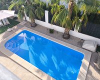 Resale - Villa / House - Polop - Alberca