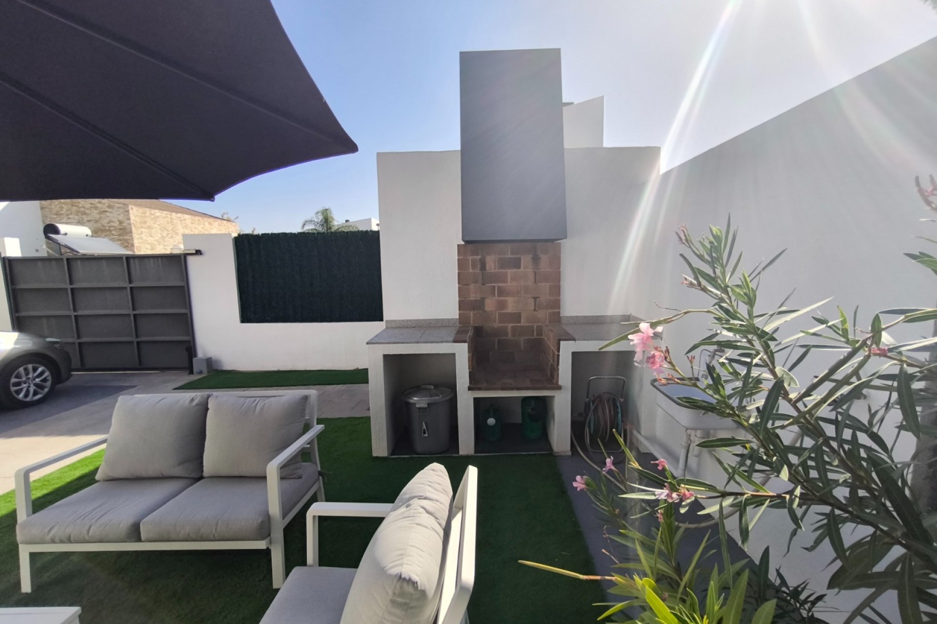 Resale - Villa / House - Polop - Alberca