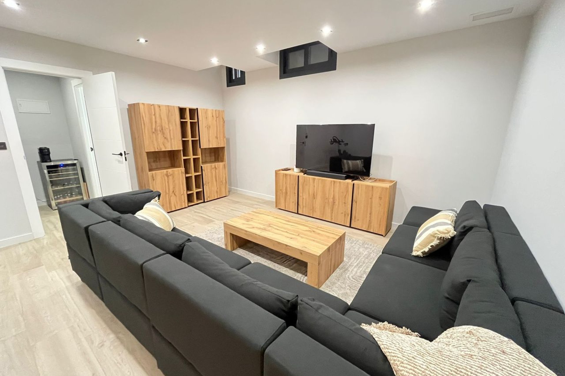 Resale - Villa / House - Punta Prima