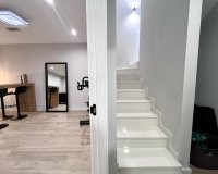 Resale - Villa / House - Punta Prima