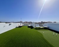 Resale - Villa / House - Punta Prima