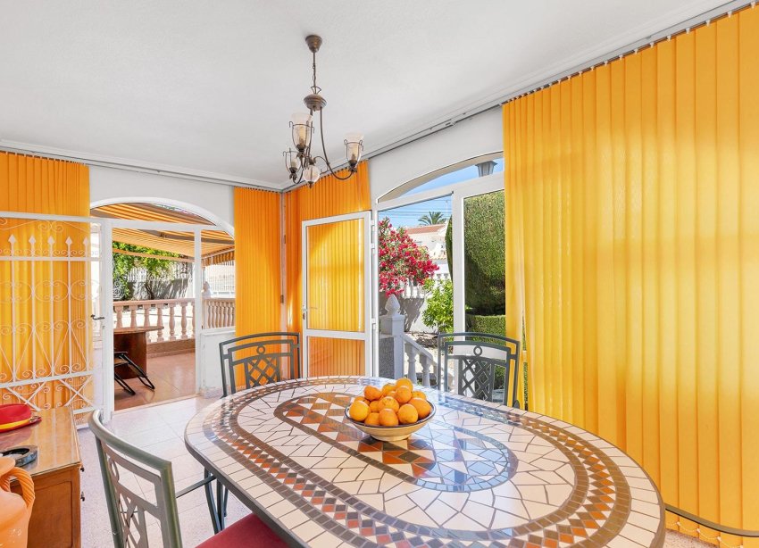 Resale - Villa / House - Rojales - Ciudad Quesada