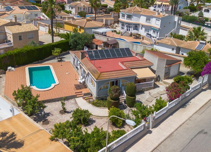 Resale - Villa / House - Rojales - Ciudad Quesada