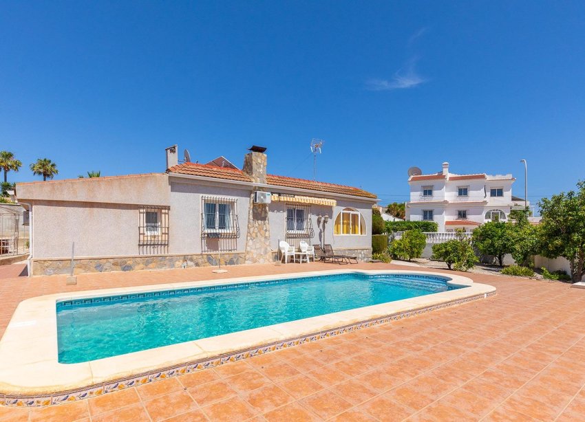 Resale - Villa / House - Rojales - Ciudad Quesada