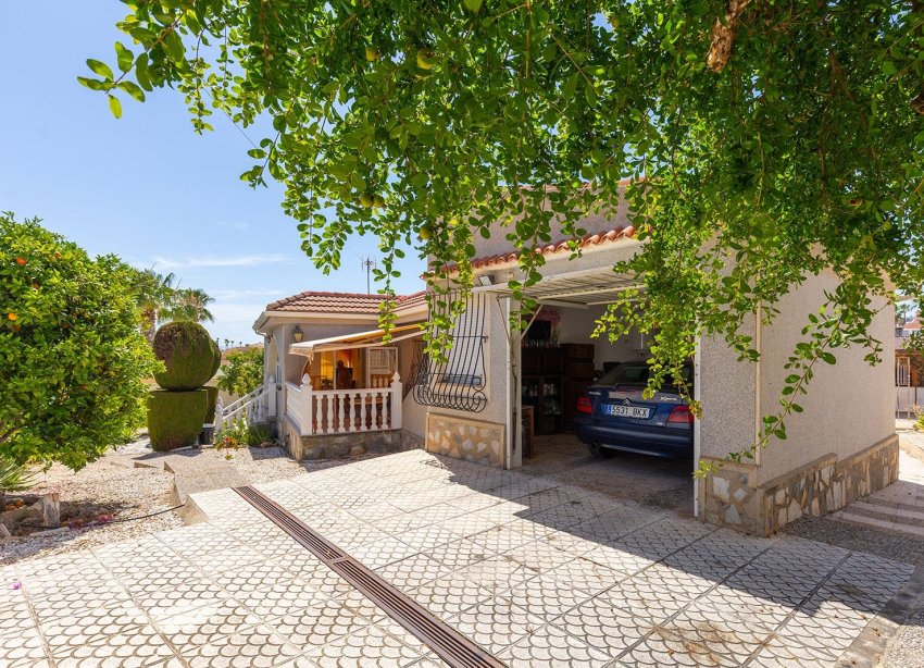 Resale - Villa / House - Rojales - Ciudad Quesada