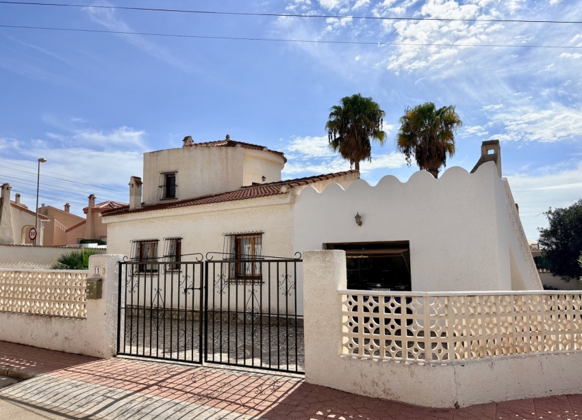 Resale - Villa / House - Rojales - Ciudad Quesada