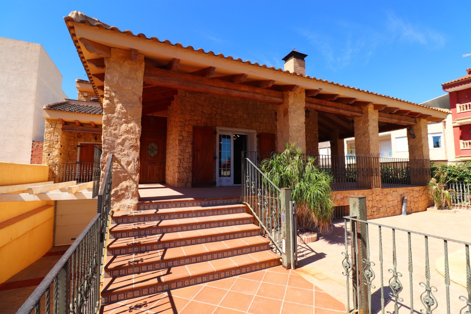 Resale - Villa / House - Rojales - Los Palacios