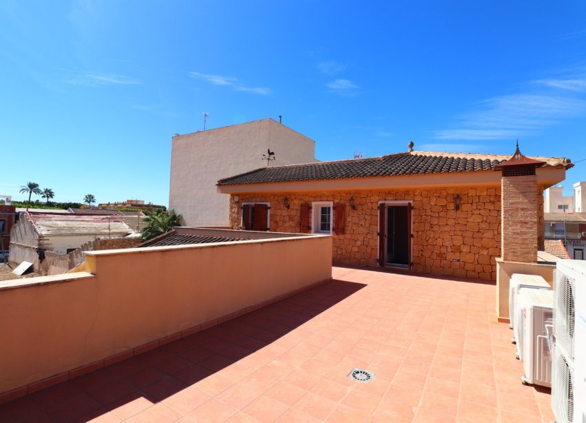 Resale - Villa / House - Rojales - Los Palacios