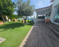 Resale - Villa / House - San Fulgencio - El Oasis
