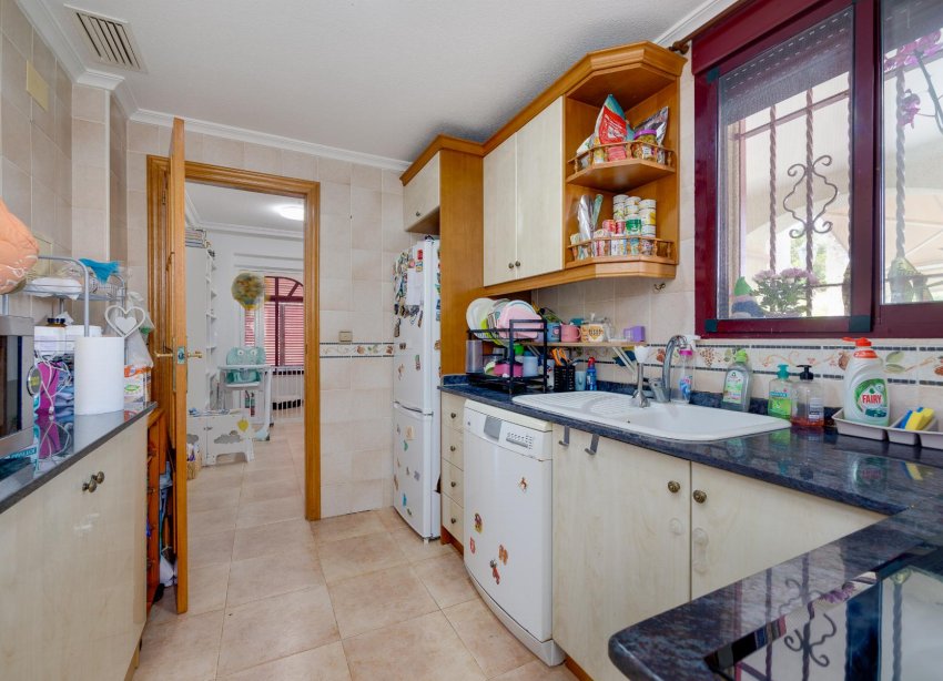 Resale - Villa / House - San Fulgencio - La Marina