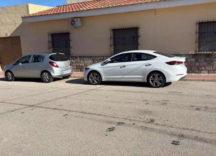 Resale - Villa / House - San Isidro