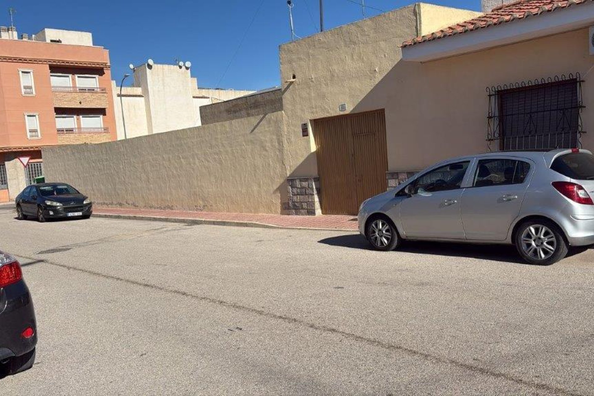 Resale - Villa / House - San Isidro