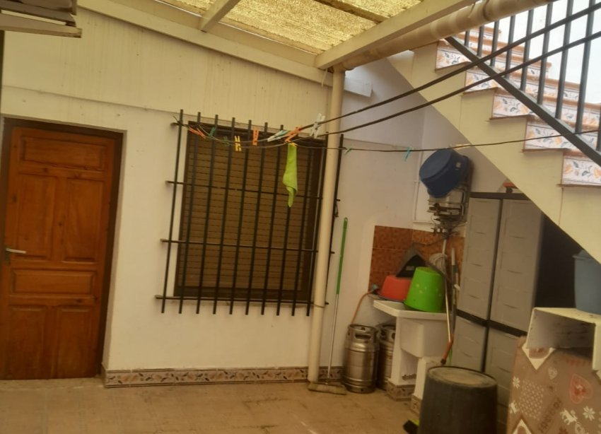 Resale - Villa / House - San Isidro