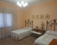 Resale - Villa / House - San Isidro