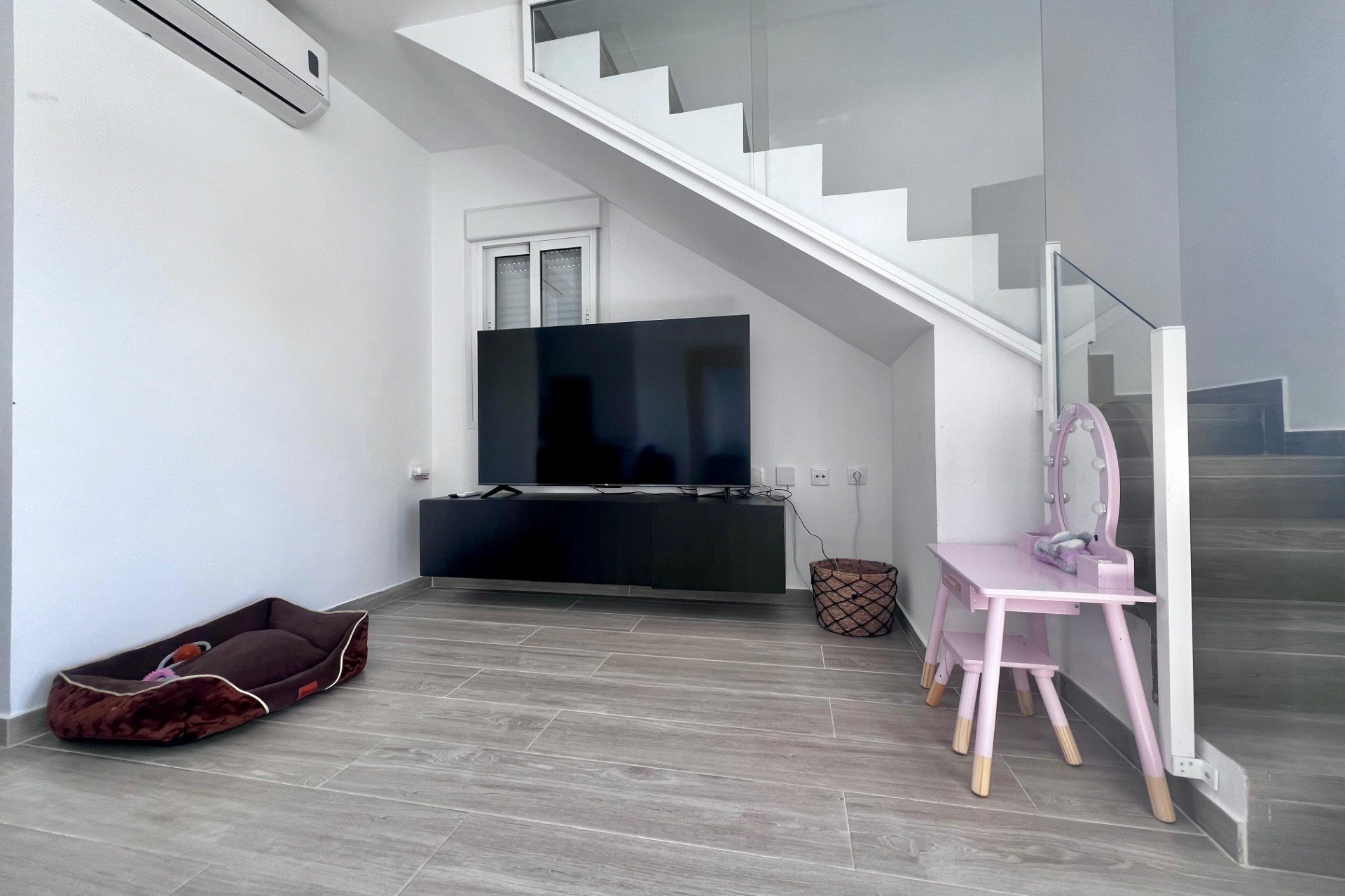 Resale - Villa / House - San Miguel de Salinas - Las Filipinas