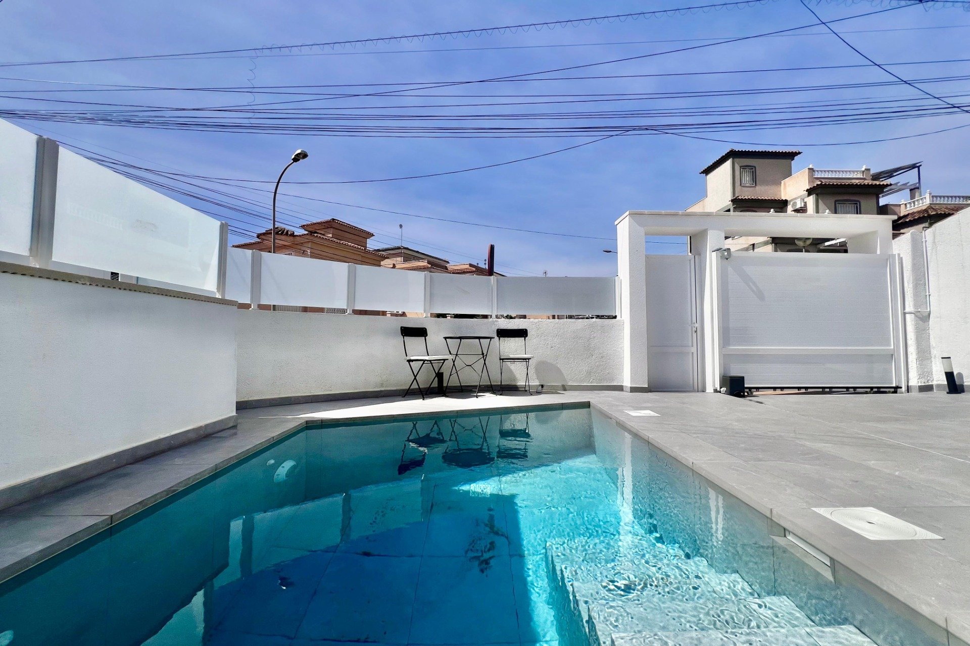 Resale - Villa / House - San Miguel de Salinas - Las Filipinas